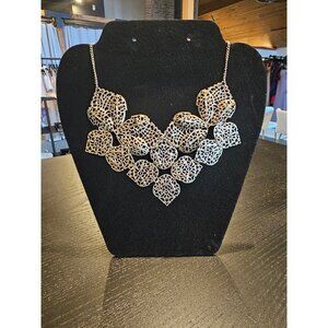 Delicate Gold Leaf Necklace